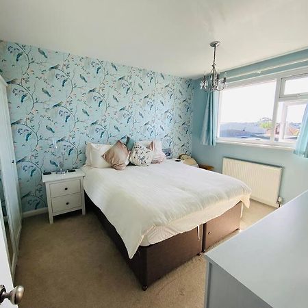 A Peaceful Holiday Home By The Sea Brixham Exterior photo